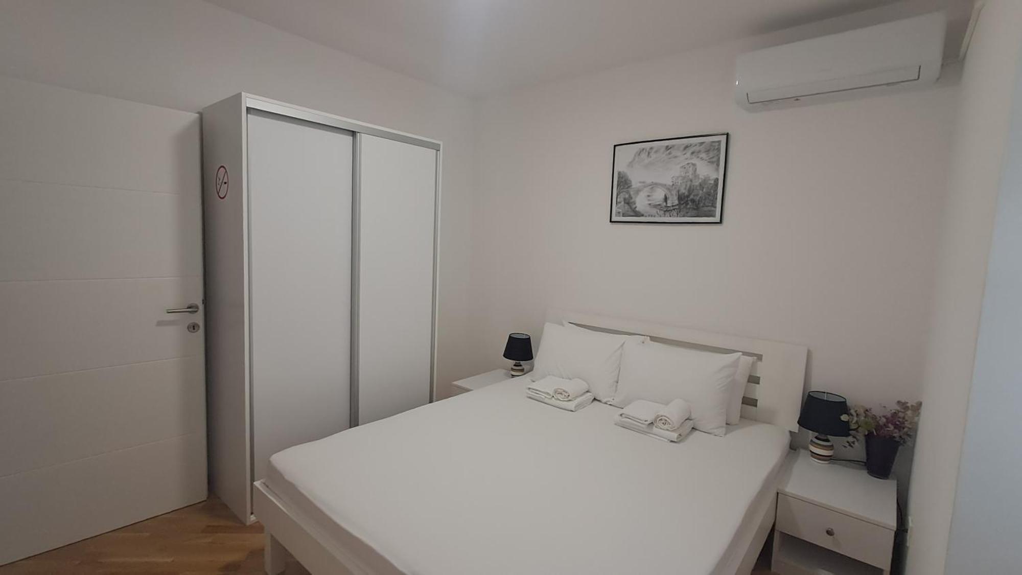 Villa Tamara With Garden And River View - Free Private Parking - Garage Mostar Oda fotoğraf
